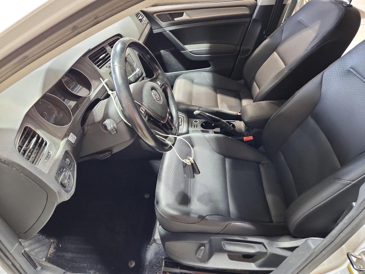 2015 VOLKSWAGEN GOLF SPORTWAGEN TDI S photo 13