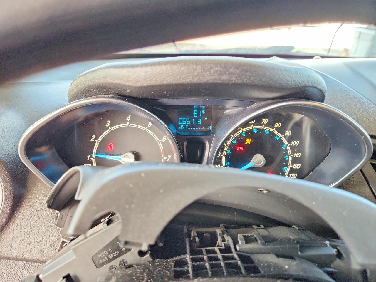 2015 FORD FIESTA SE photo 9