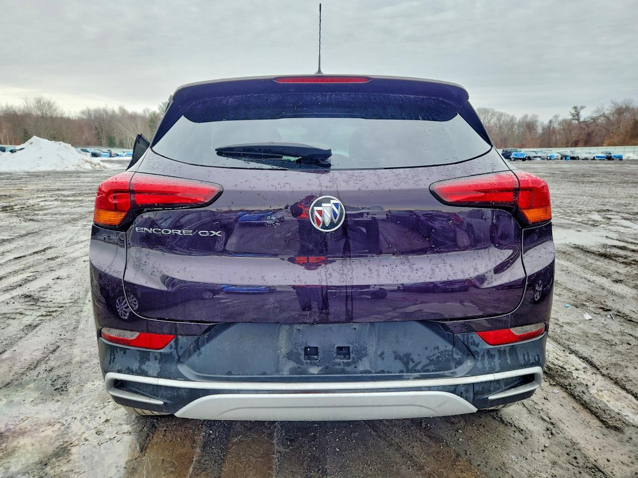 2020 BUICK ENCORE GX SELECT photo 11
