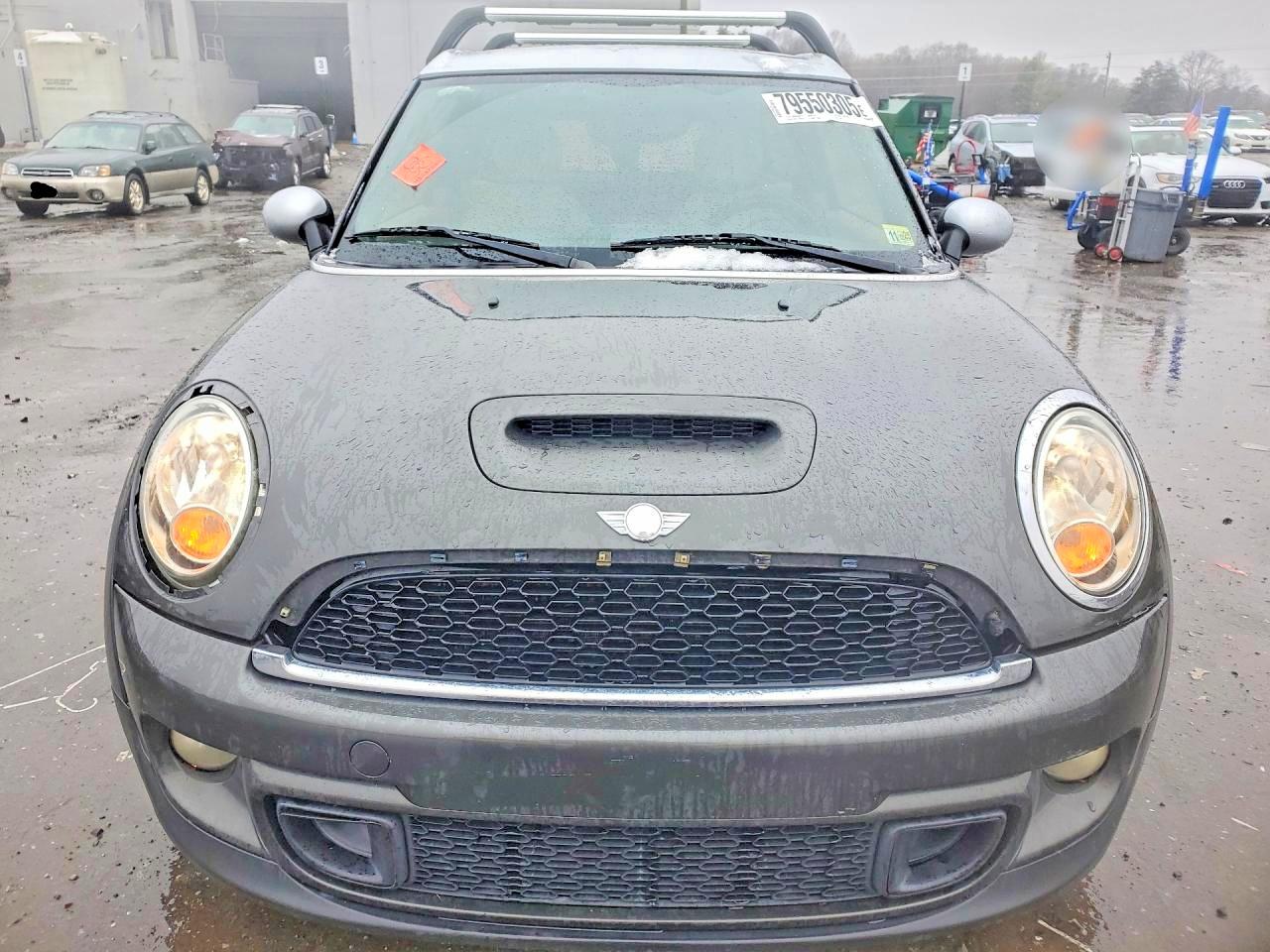 2011 MINI COOPER S CLUBMAN photo 9