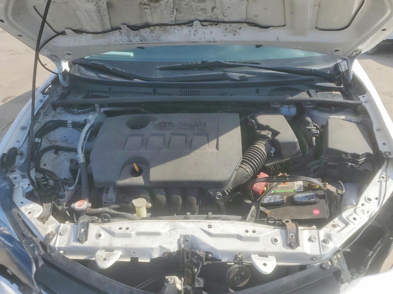 2017 TOYOTA COROLLA LE photo 21