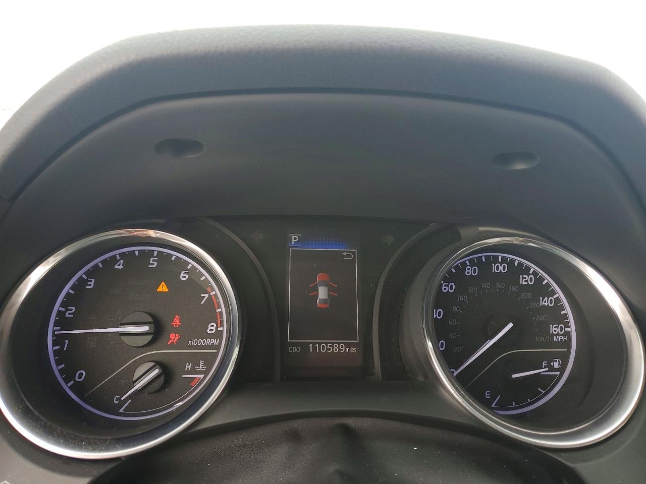 2019 TOYOTA CAMRY photo 17