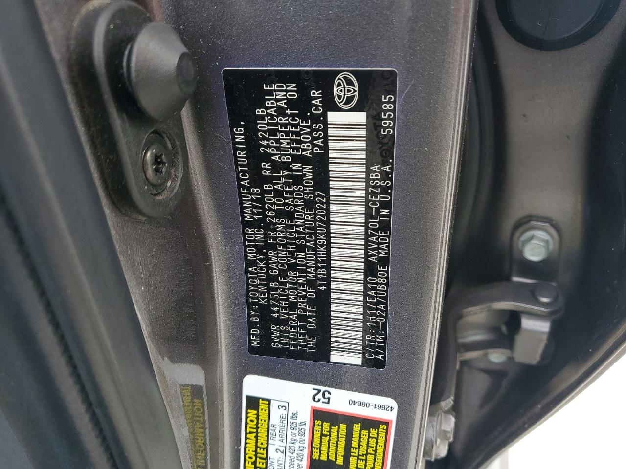2019 TOYOTA CAMRY photo 23