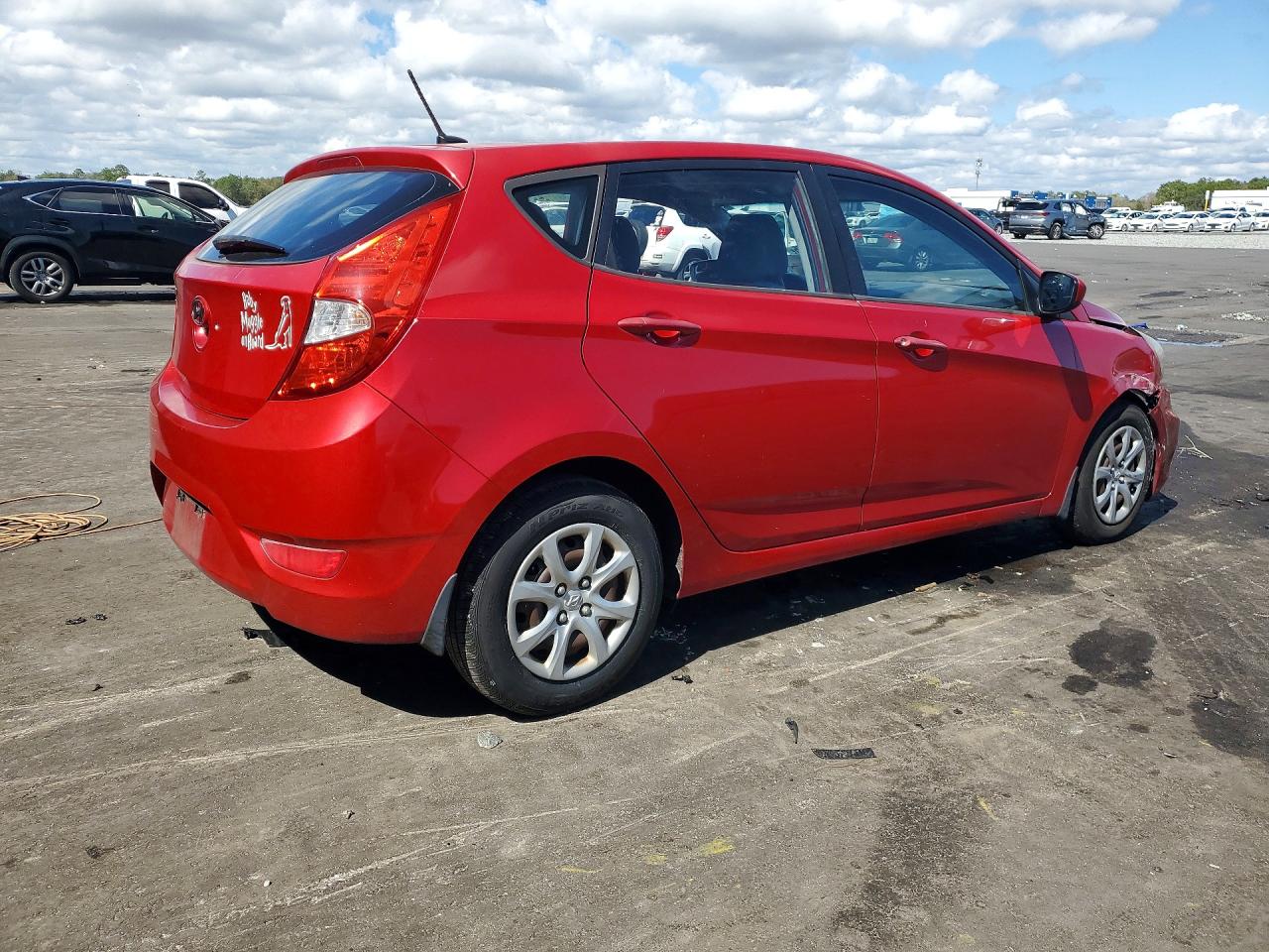 2014 HYUNDAI ACCENT GS photo 5