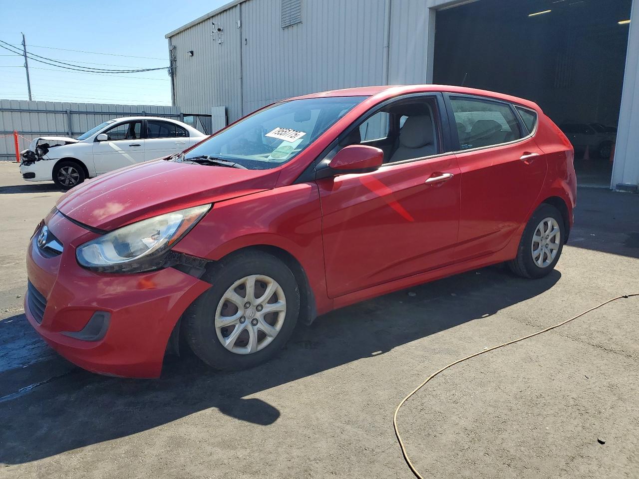 2014 HYUNDAI ACCENT