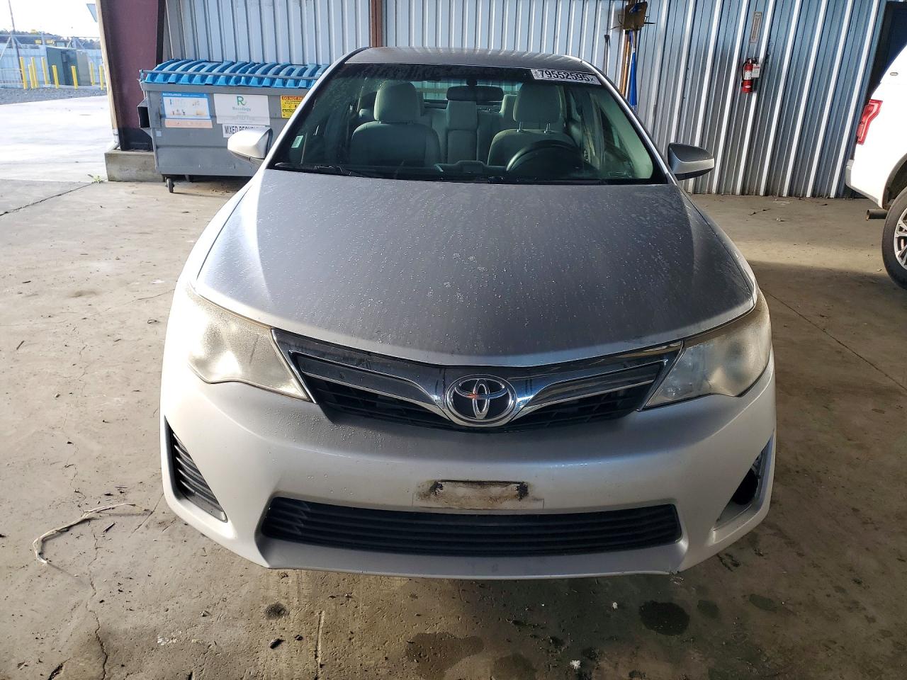 2012 TOYOTA CAMRY LE photo 5