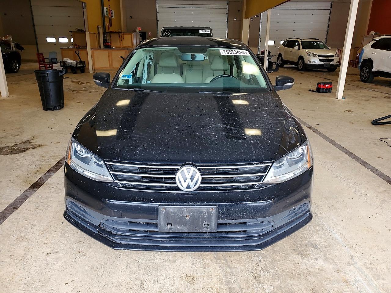 2017 VOLKSWAGEN JETTA SE photo 5