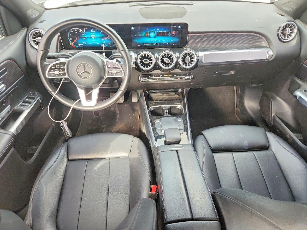 2021 MERCEDES-BENZ GLB 250 4MATIC photo 8