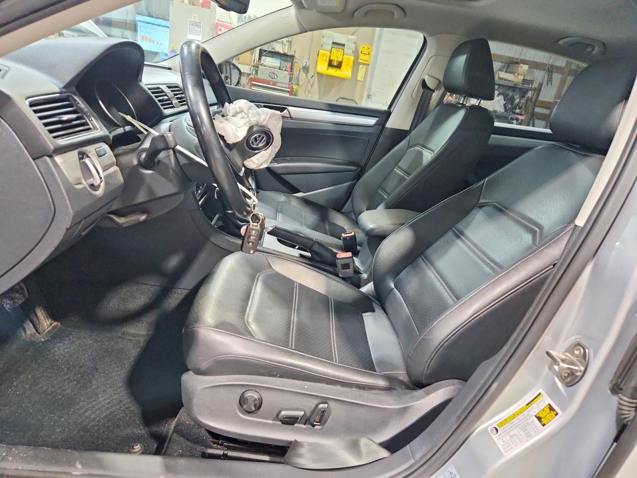 2019 VOLKSWAGEN PASSAT WOLFSBURG photo 7