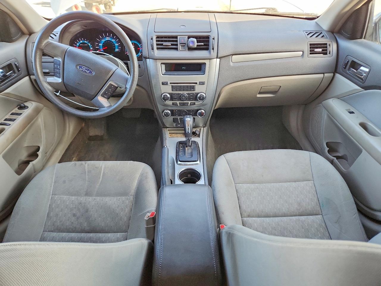 2012 FORD FUSION SE photo 8