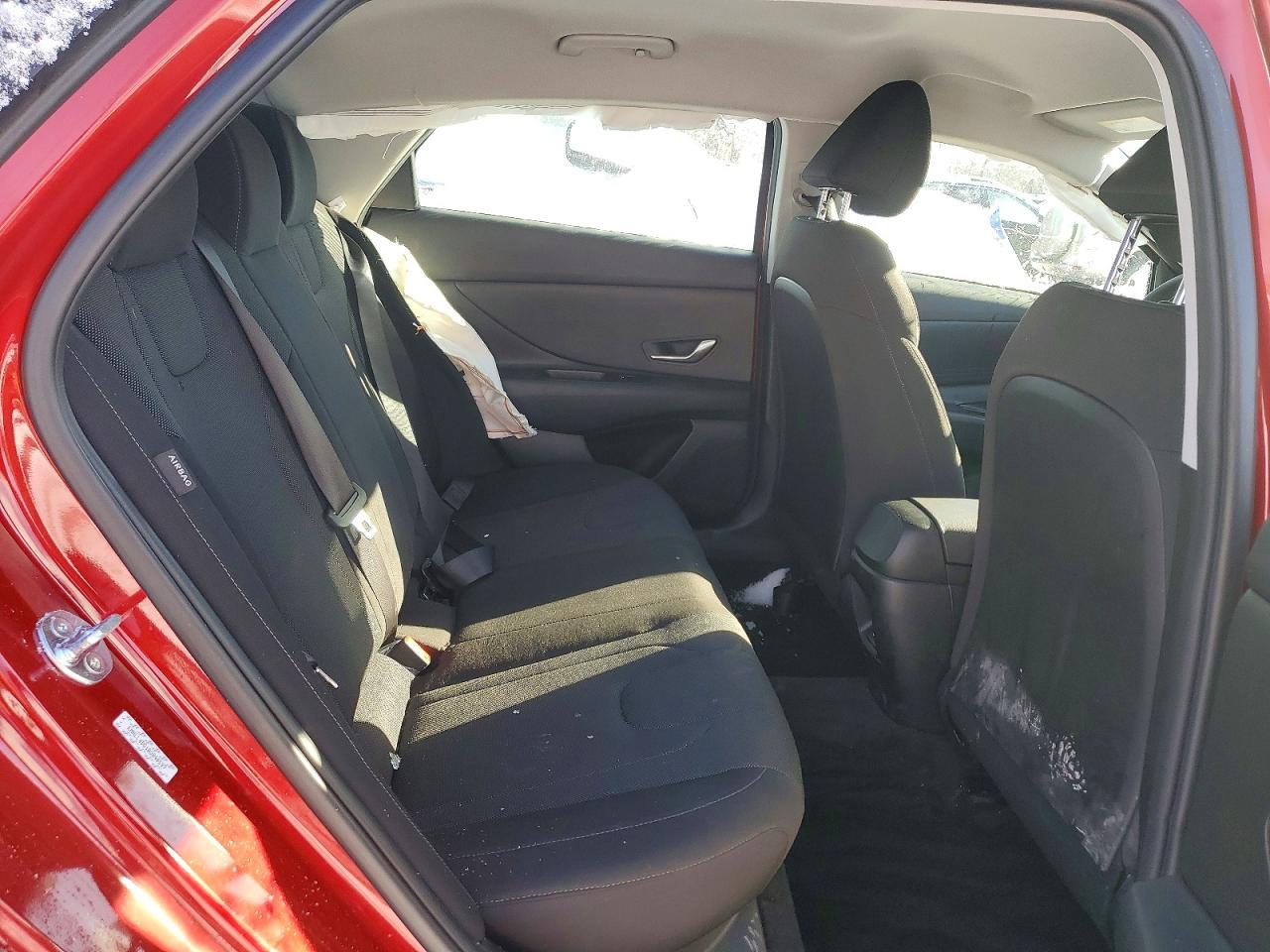 2024 HYUNDAI ELANTRA SE photo 28