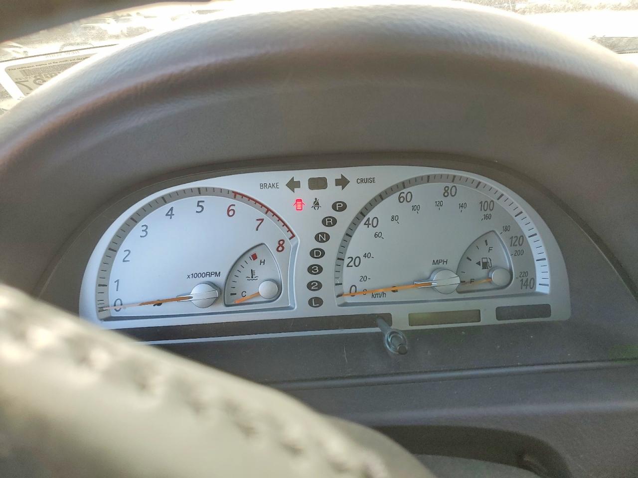 2004 TOYOTA CAMRY SE V6 photo 17