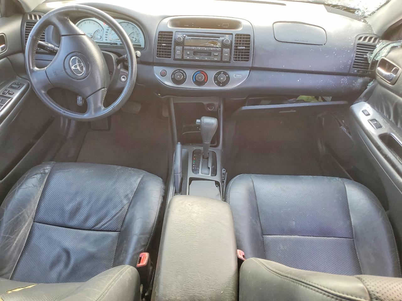 2004 TOYOTA CAMRY SE V6 photo 15