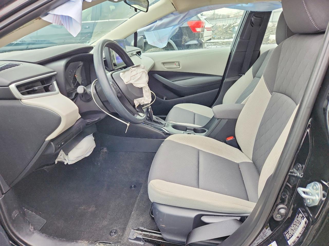 2024 TOYOTA COROLLA LE photo 19