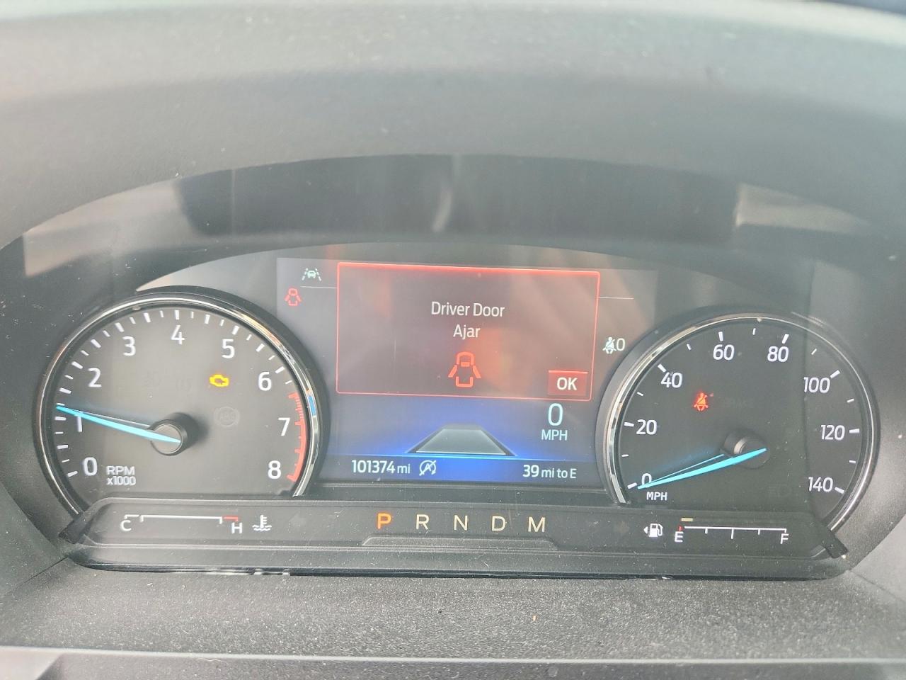 2020 FORD EXPLORER photo 25