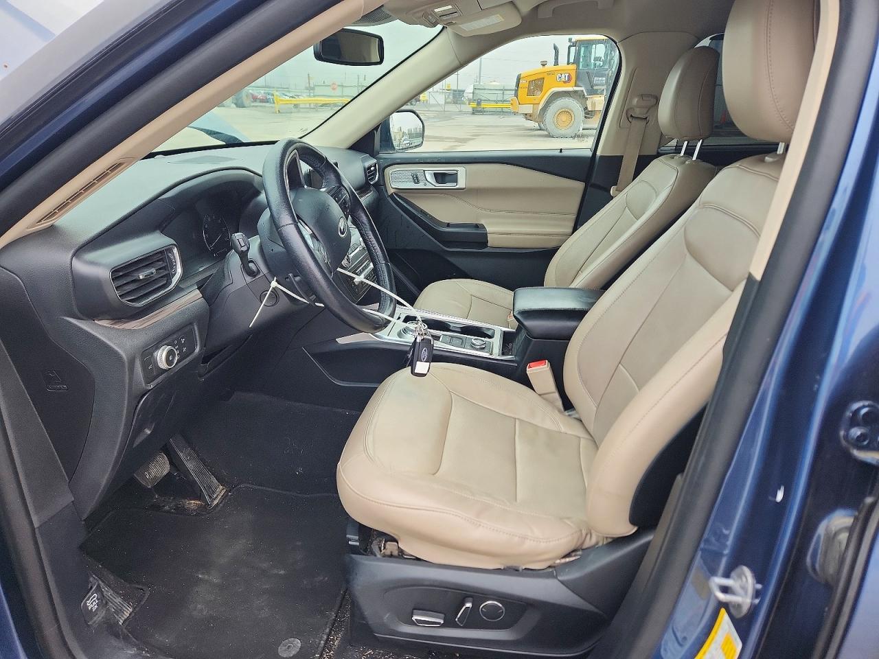 2020 FORD EXPLORER photo 19