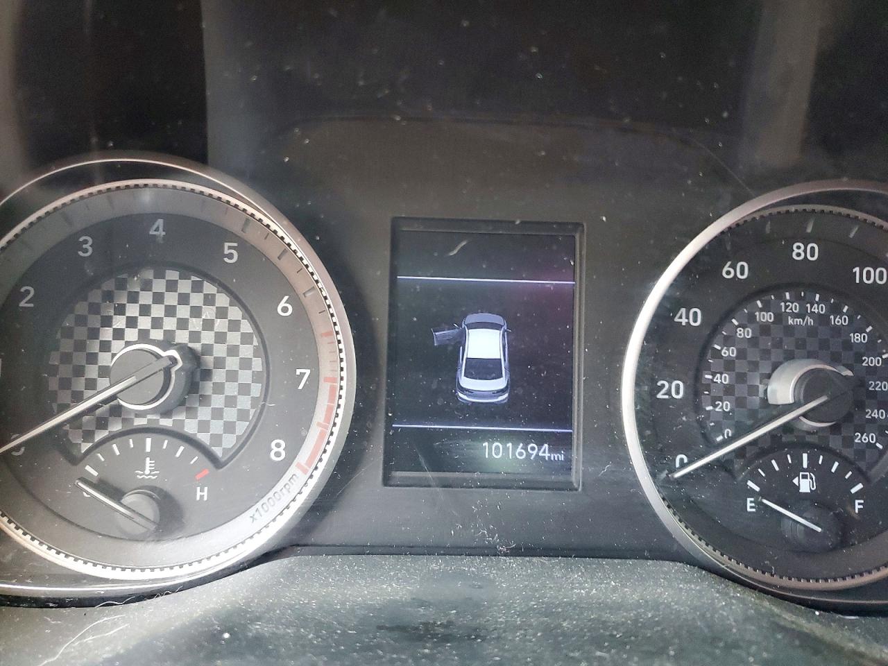 2020 HYUNDAI ELANTRA SE photo 25