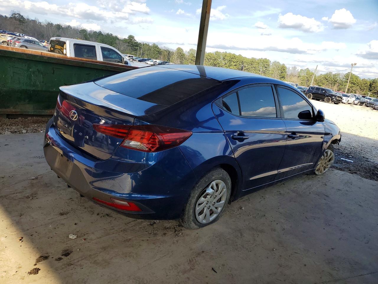2020 HYUNDAI ELANTRA SE photo 7