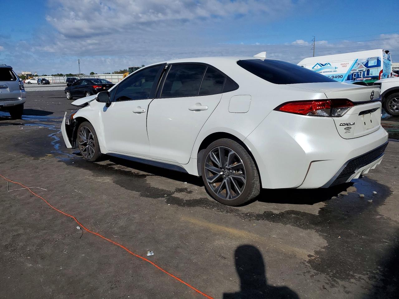 2022 TOYOTA COROLLA SE photo 3