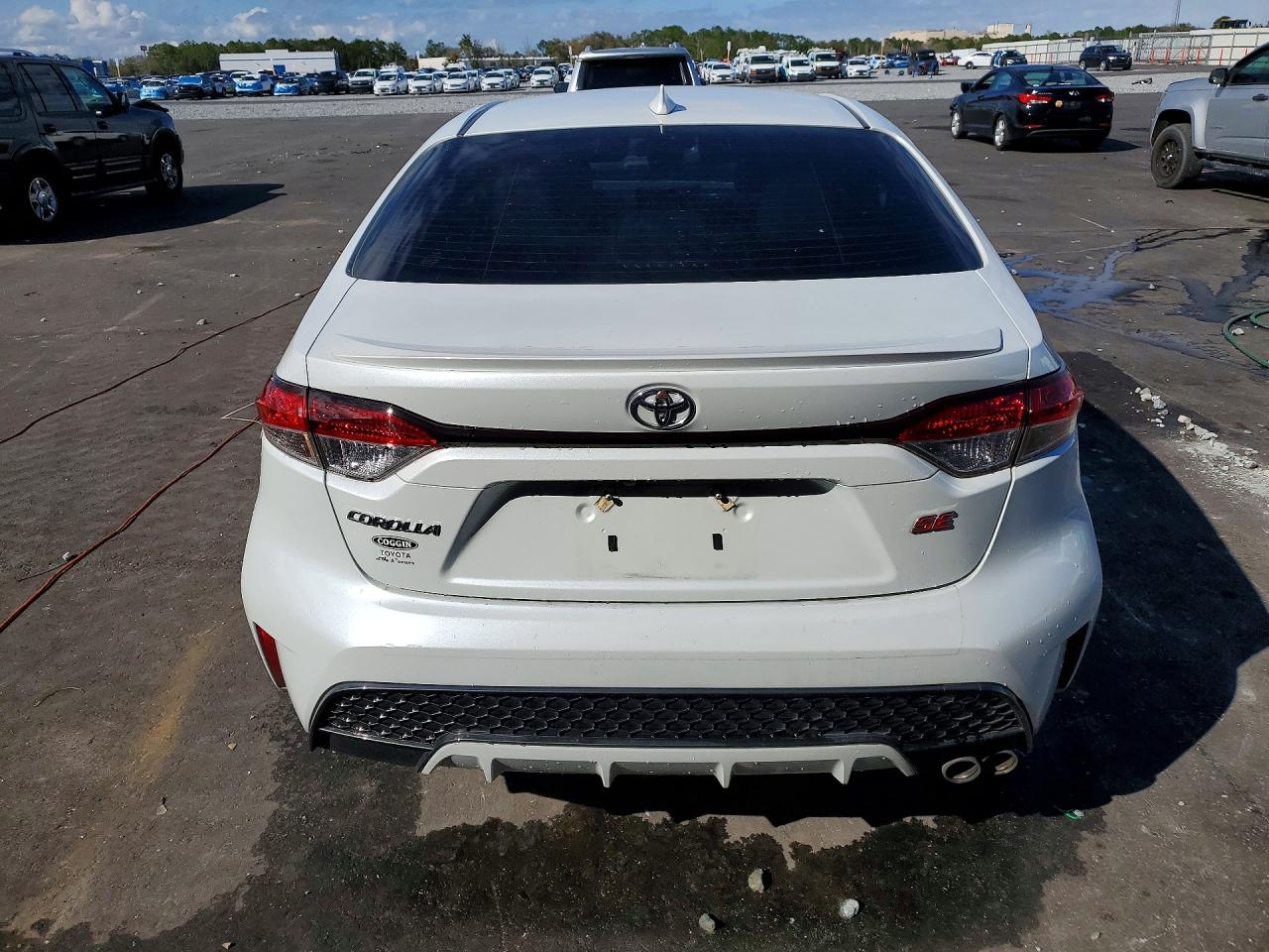 2022 TOYOTA COROLLA SE photo 11