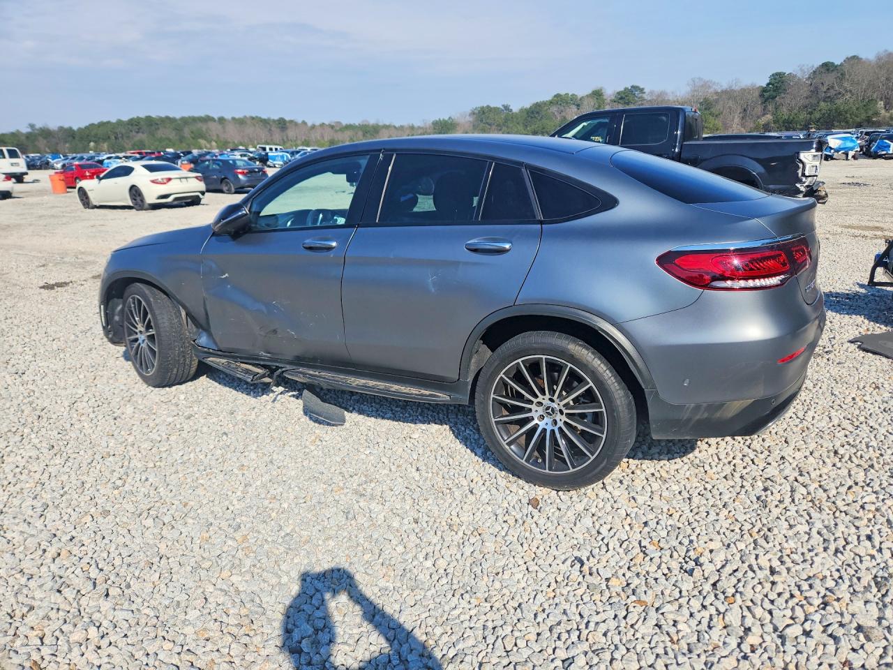 2021 MERCEDES-BENZ GLC COUPE 300 4MATIC photo 2