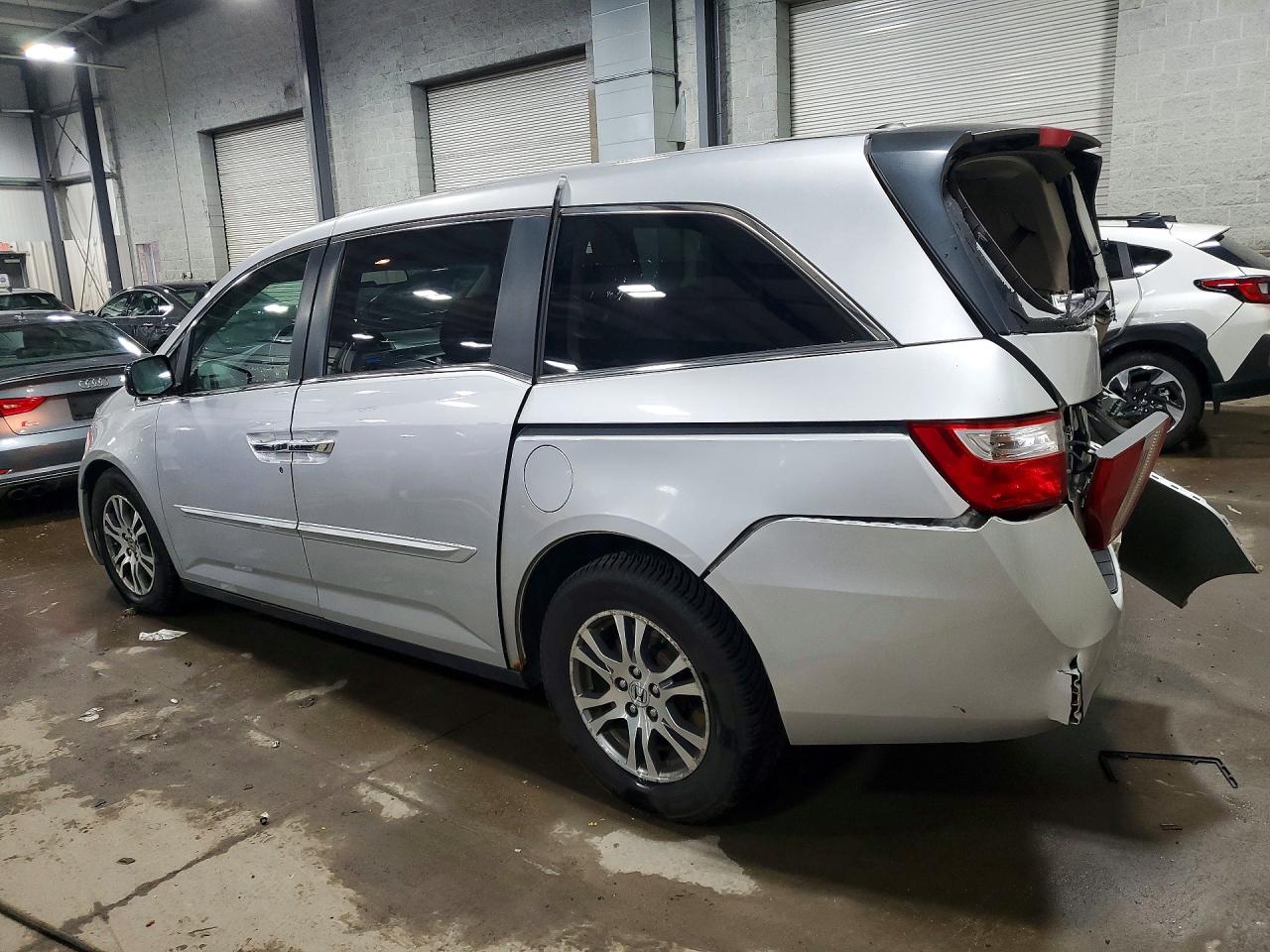 2012 HONDA ODYSSEY EXL photo 2