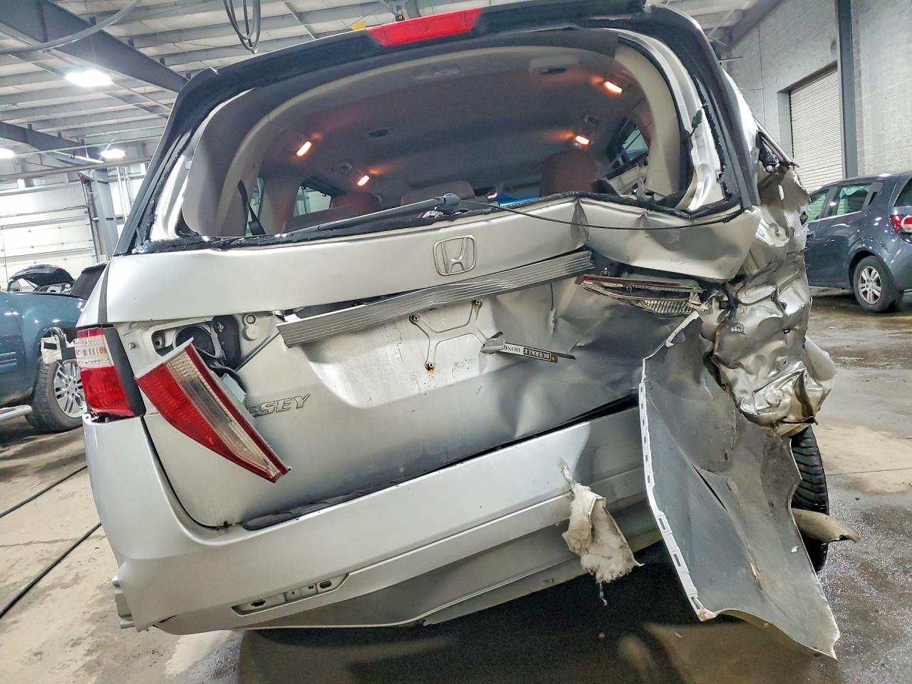 2012 HONDA ODYSSEY EXL photo 6