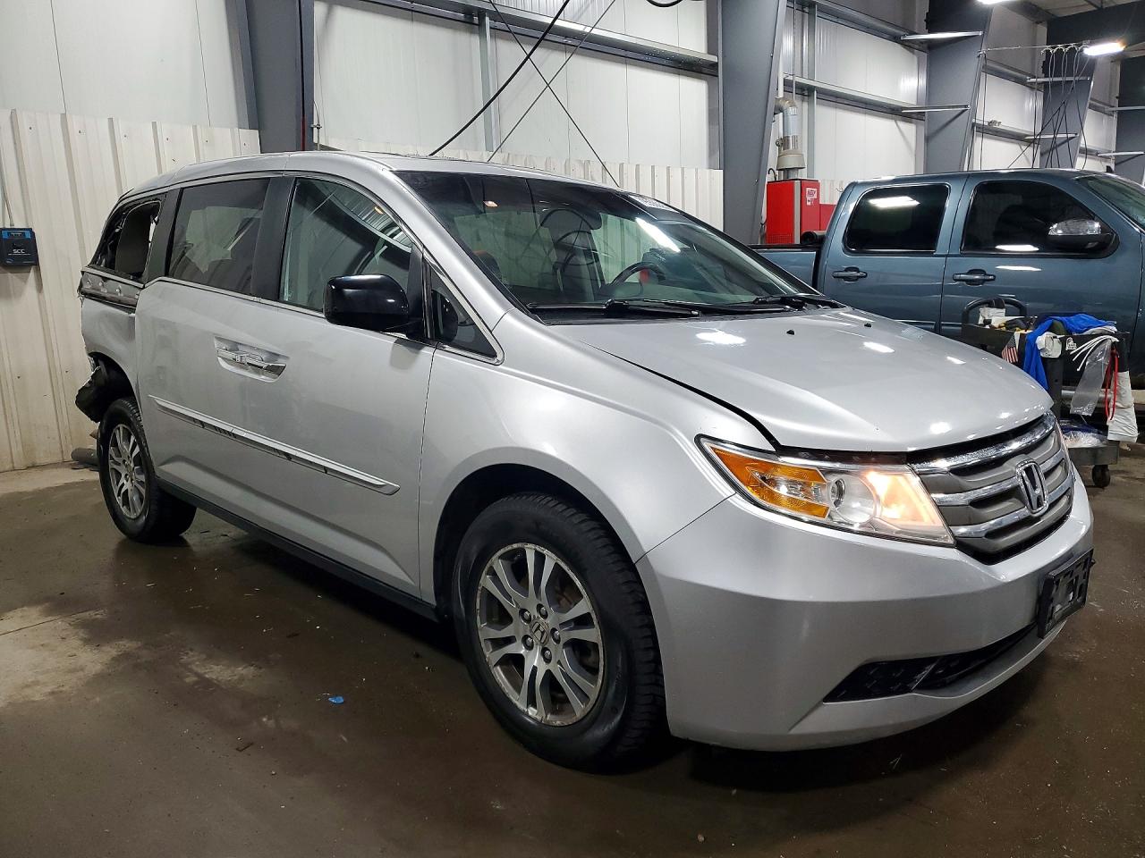 2012 HONDA ODYSSEY EXL photo 4