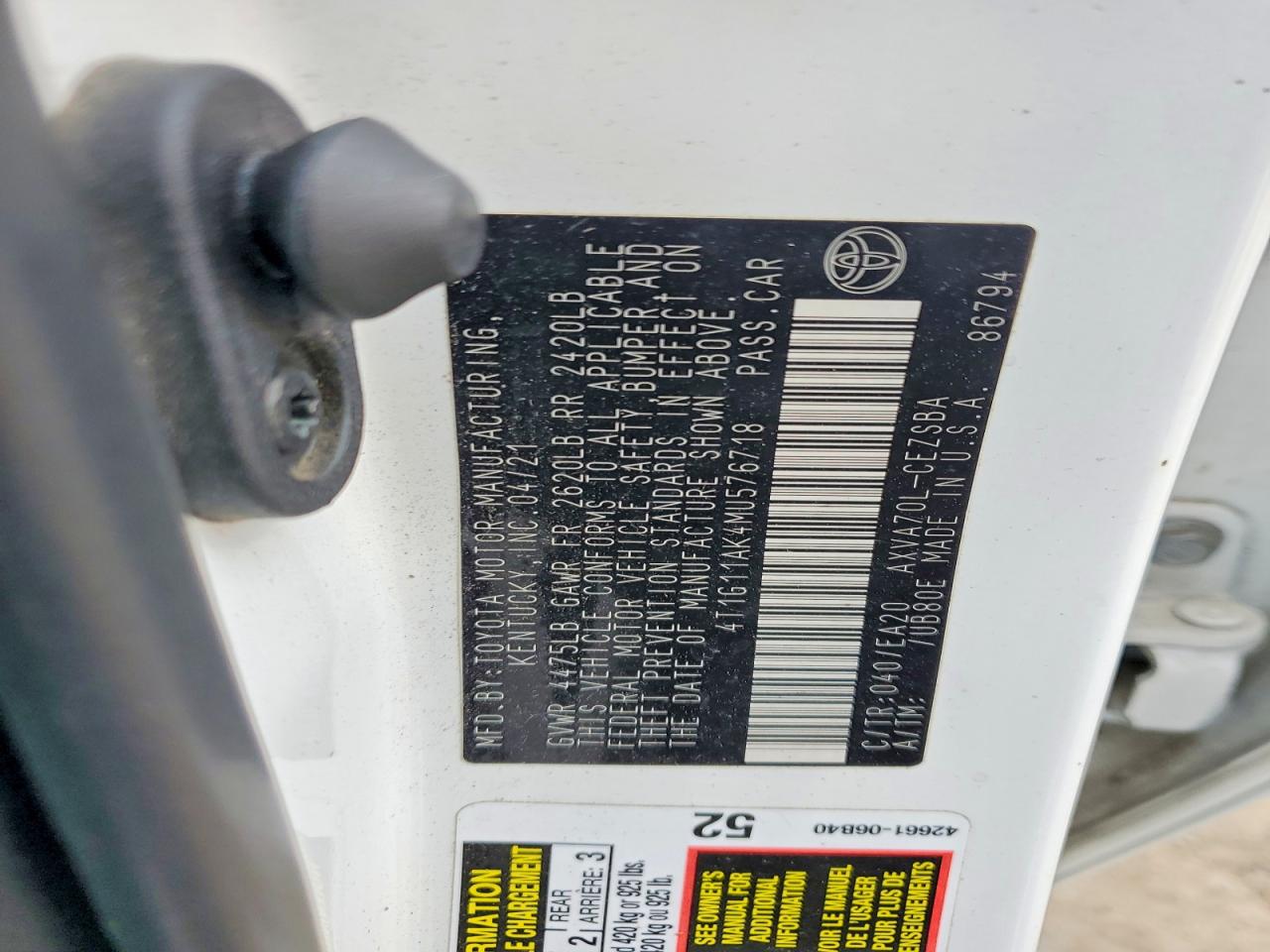 2021 TOYOTA CAMRY SE photo 12