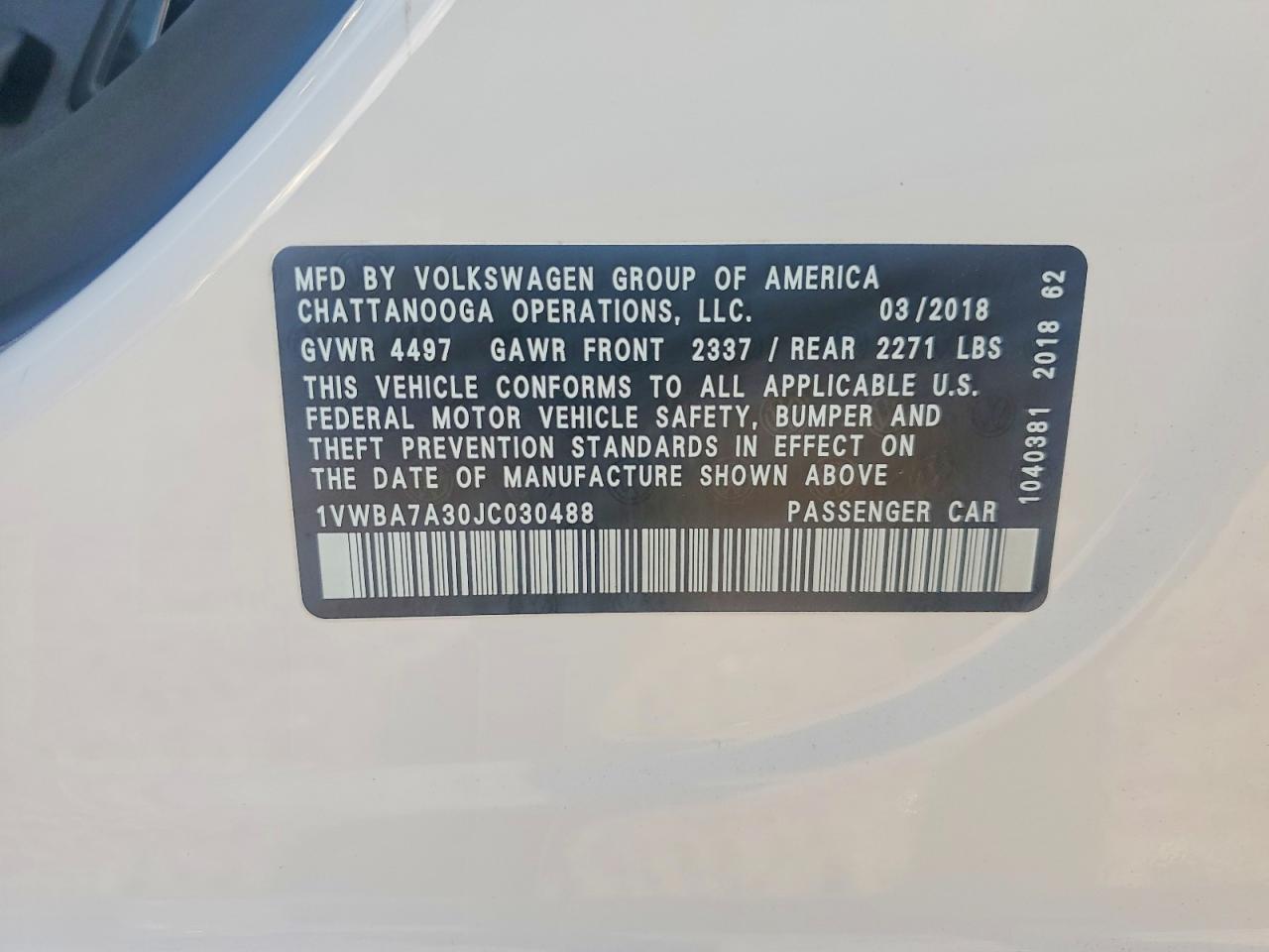 2018 VOLKSWAGEN PASSAT SE photo 23