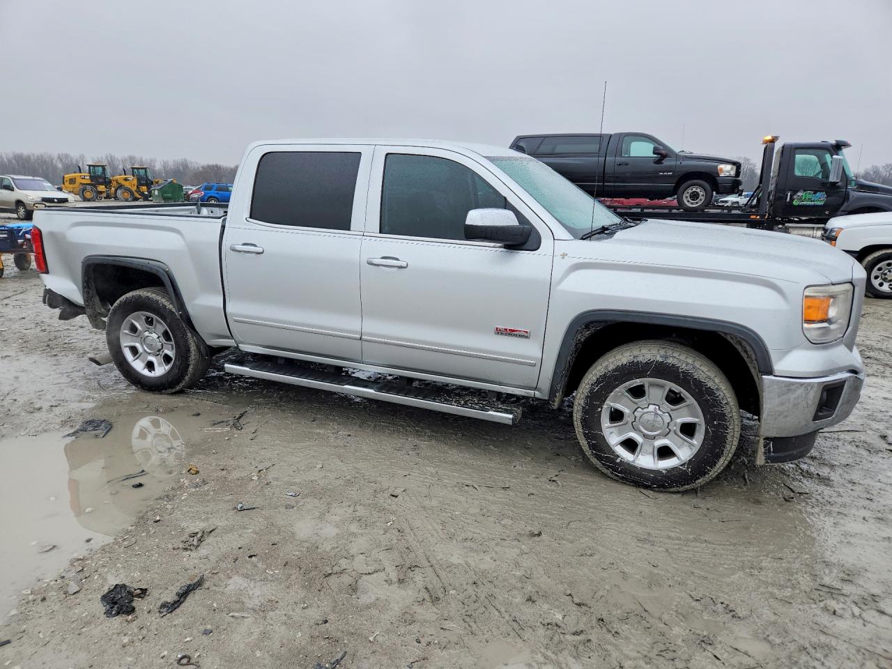 2014 GMC SIERRA K1500 SLE photo 4
