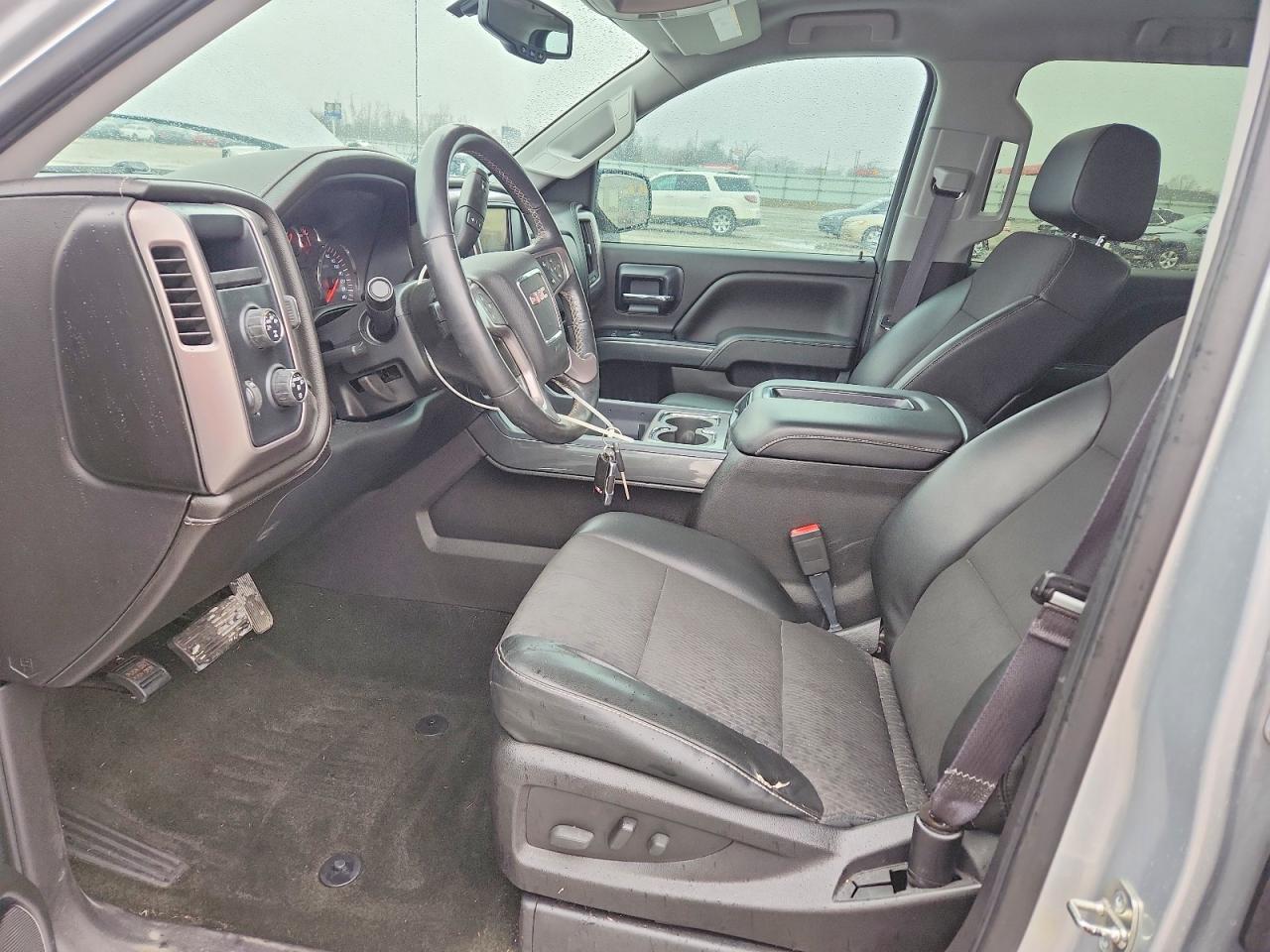 2014 GMC SIERRA K1500 SLE photo 7