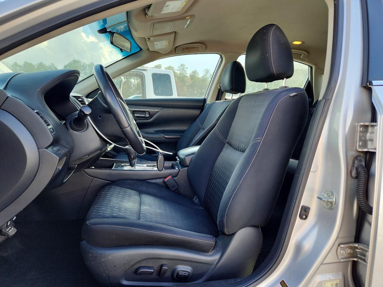 2018 NISSAN ALTIMA 2.5 SV photo 13