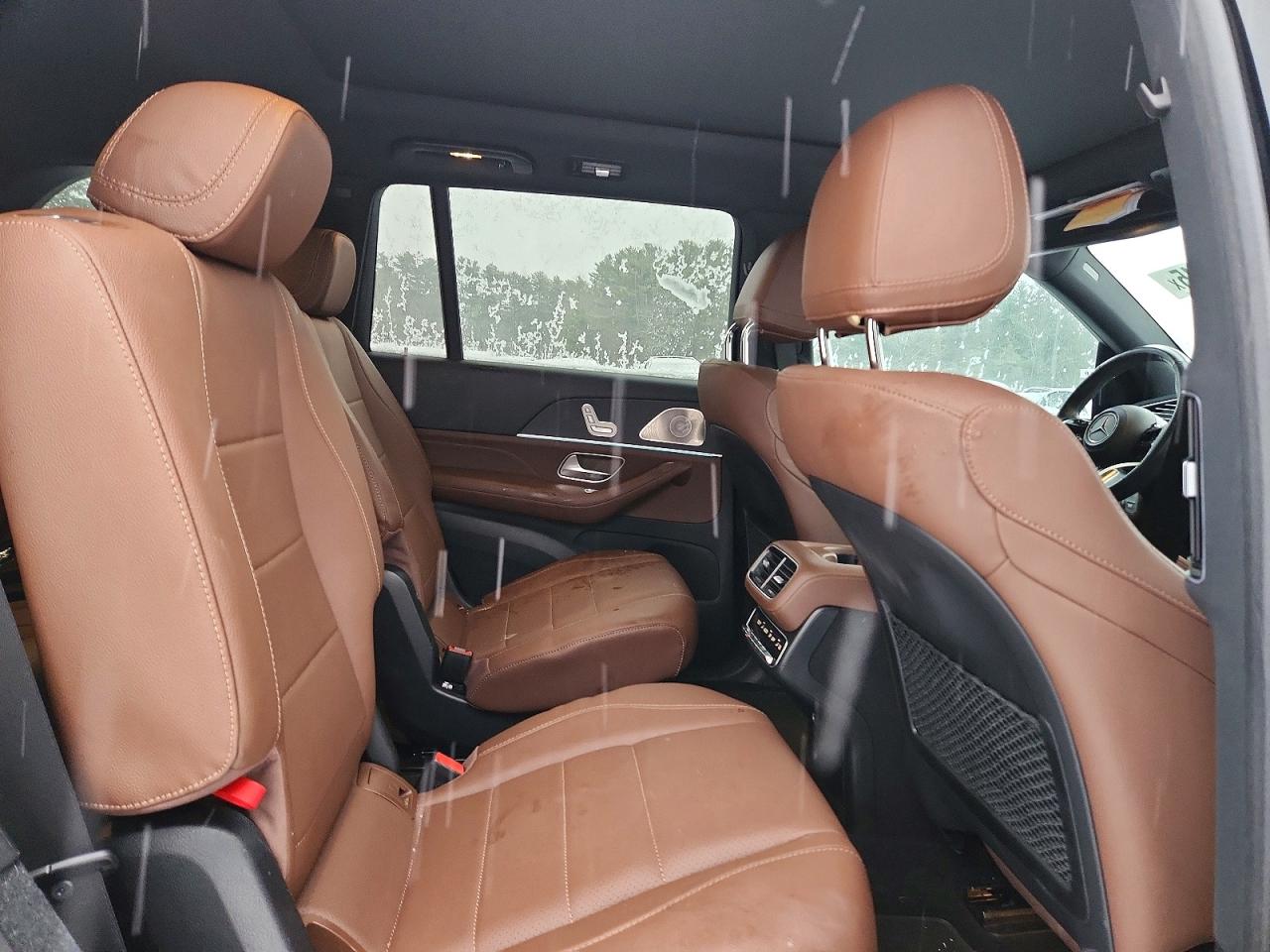 2024 MERCEDES-BENZ GLS 450 4MATIC photo 11