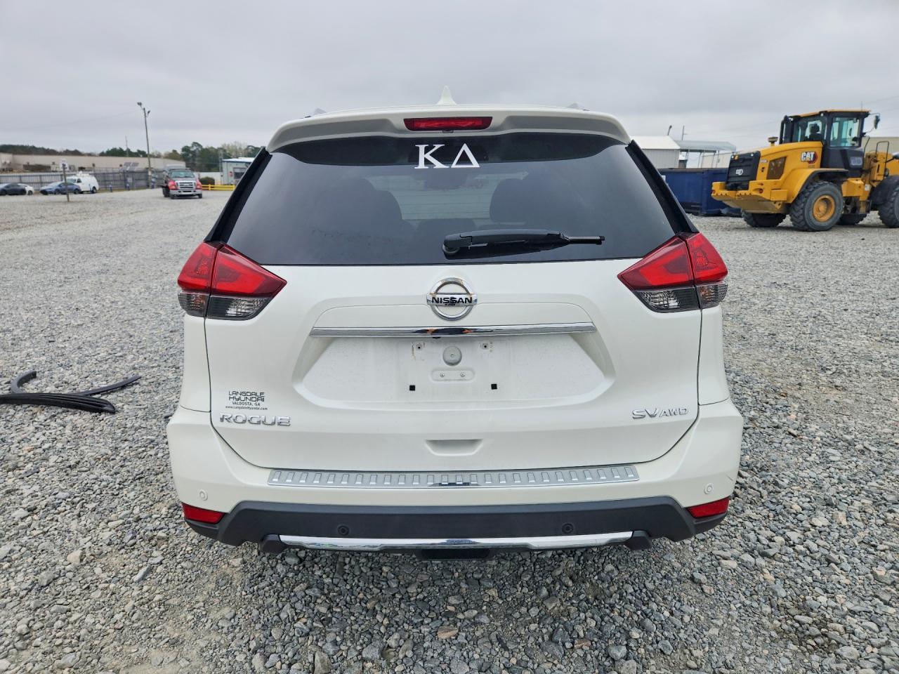 2020 NISSAN ROGUE SV photo 11