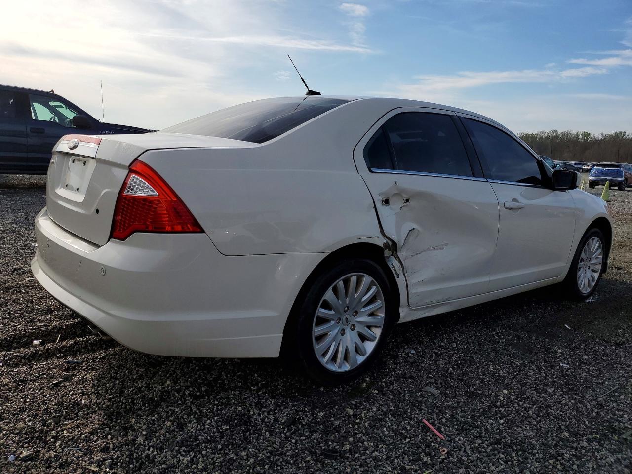 2012 FORD FUSION HYBRID photo 5