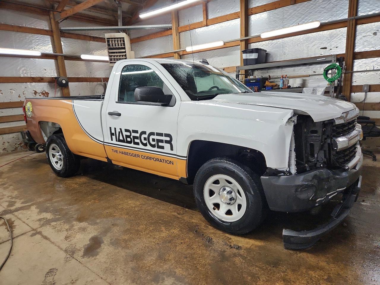 2016 CHEVROLET SILVERADO C1500 photo 4