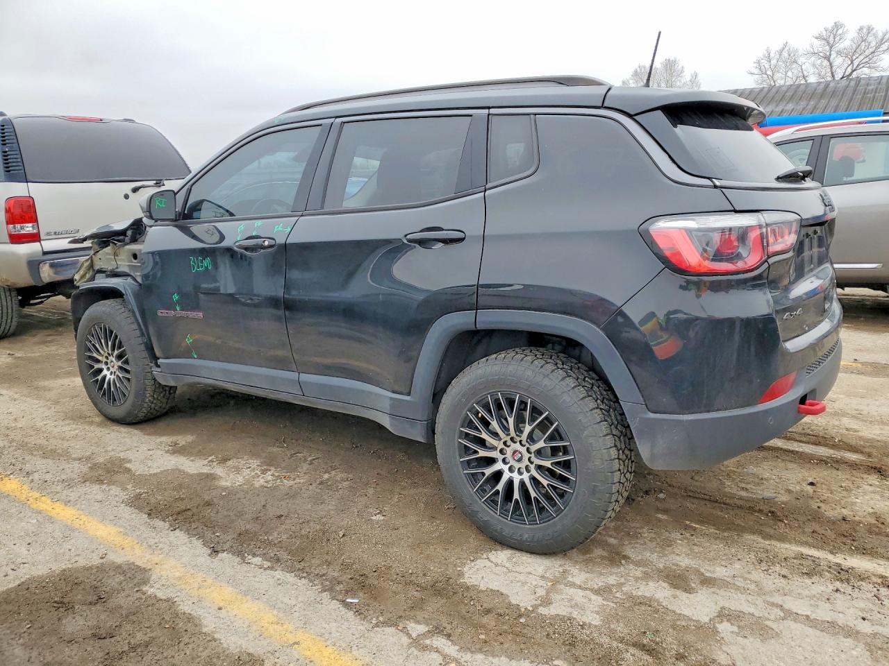 2017 JEEP COMPASS TRAILHAWK photo 4