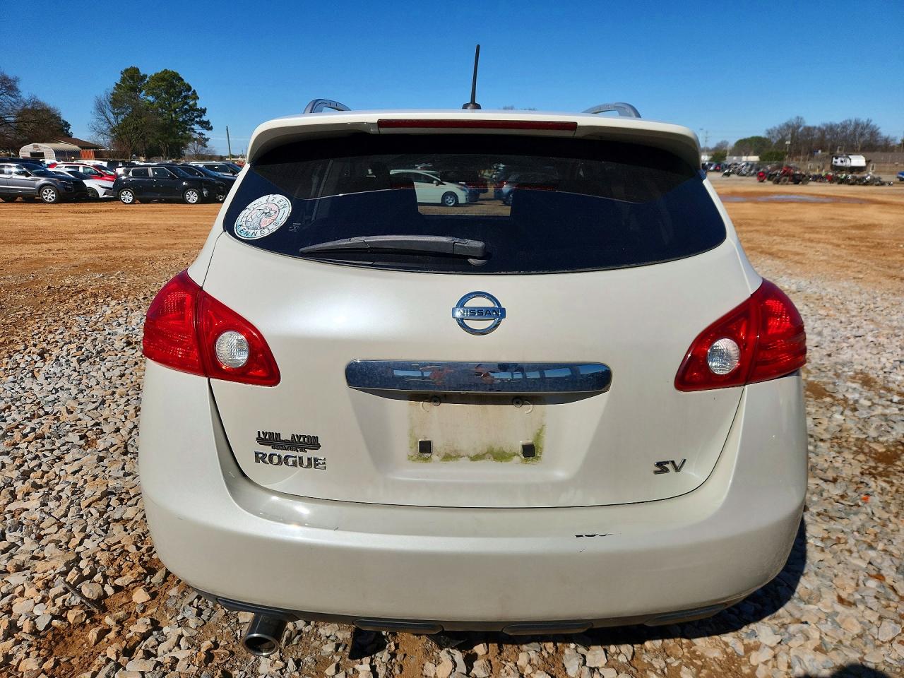 2011 NISSAN ROGUE S photo 6