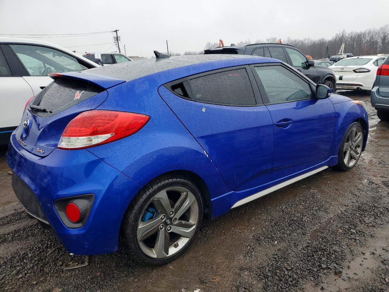 2013 HYUNDAI VELOSTER TURBO photo 3