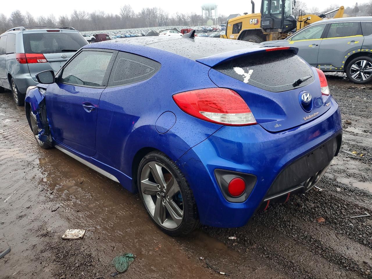 2013 HYUNDAI VELOSTER TURBO photo 2