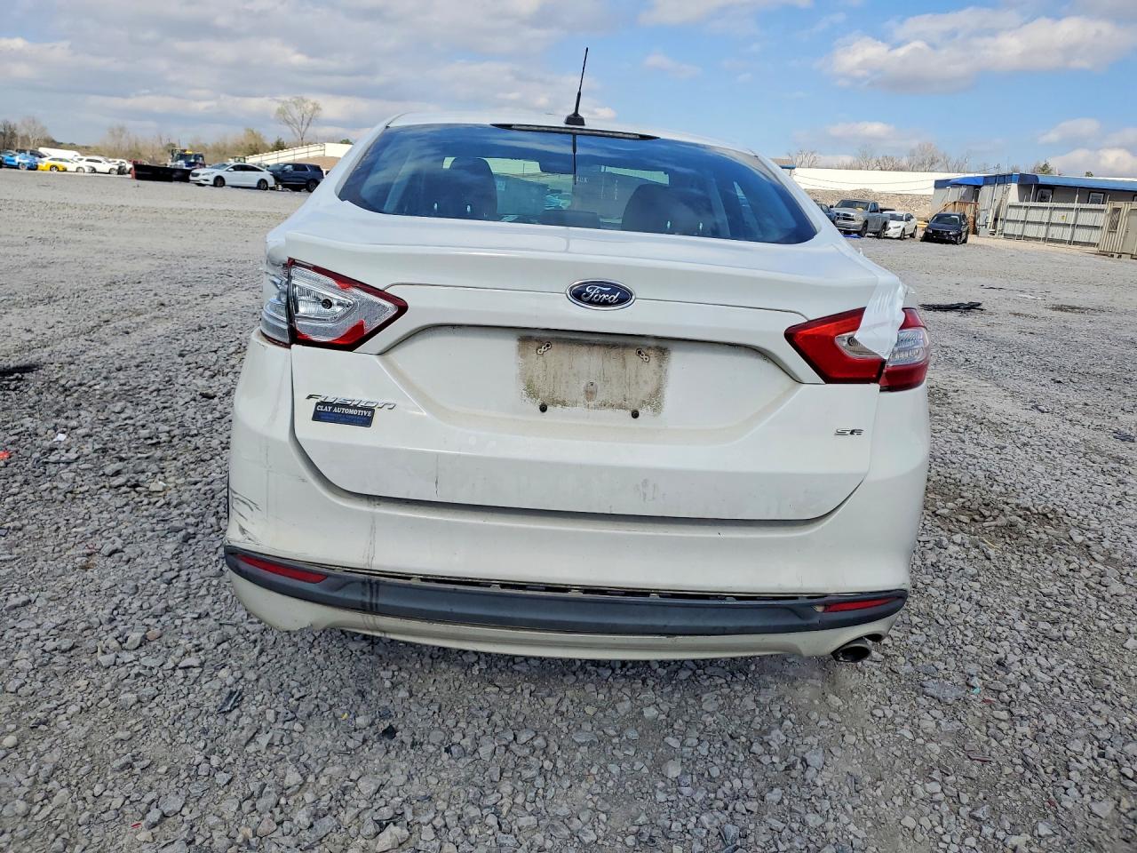2014 FORD FUSION photo 11