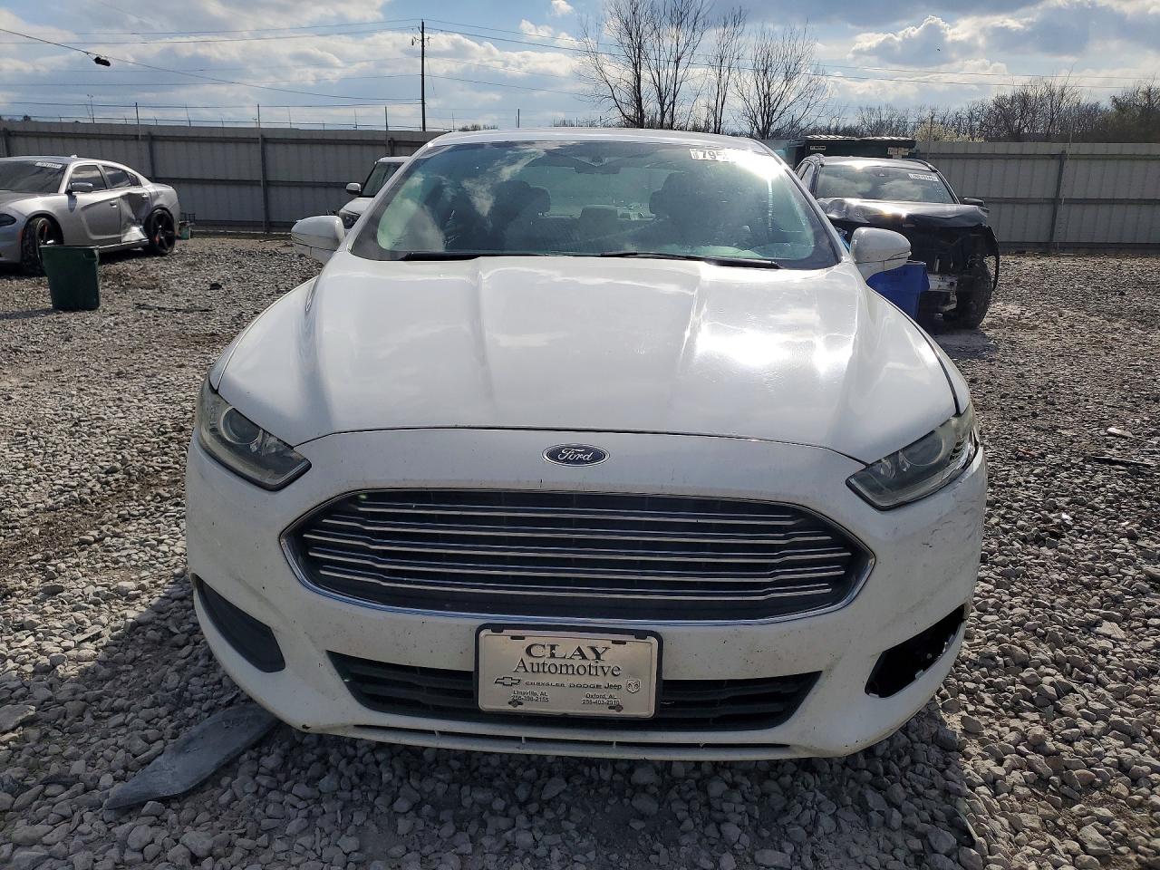 2014 FORD FUSION photo 9
