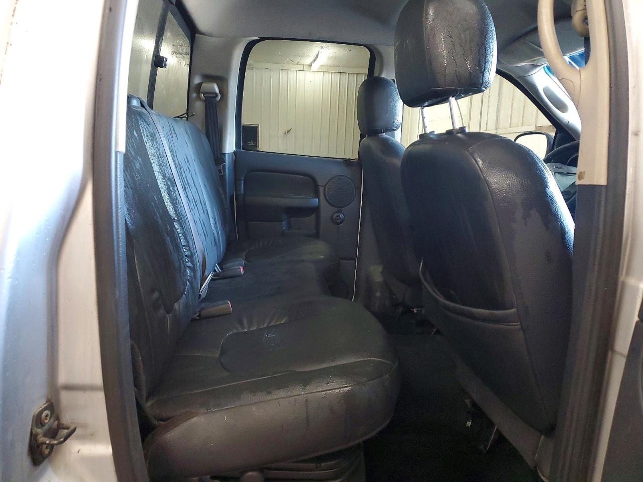 2002 DODGE RAM 1500 photo 28