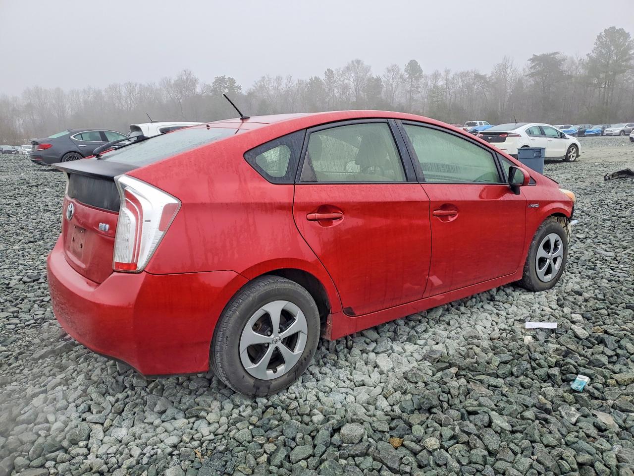 2013 TOYOTA PRIUS TWO photo 5