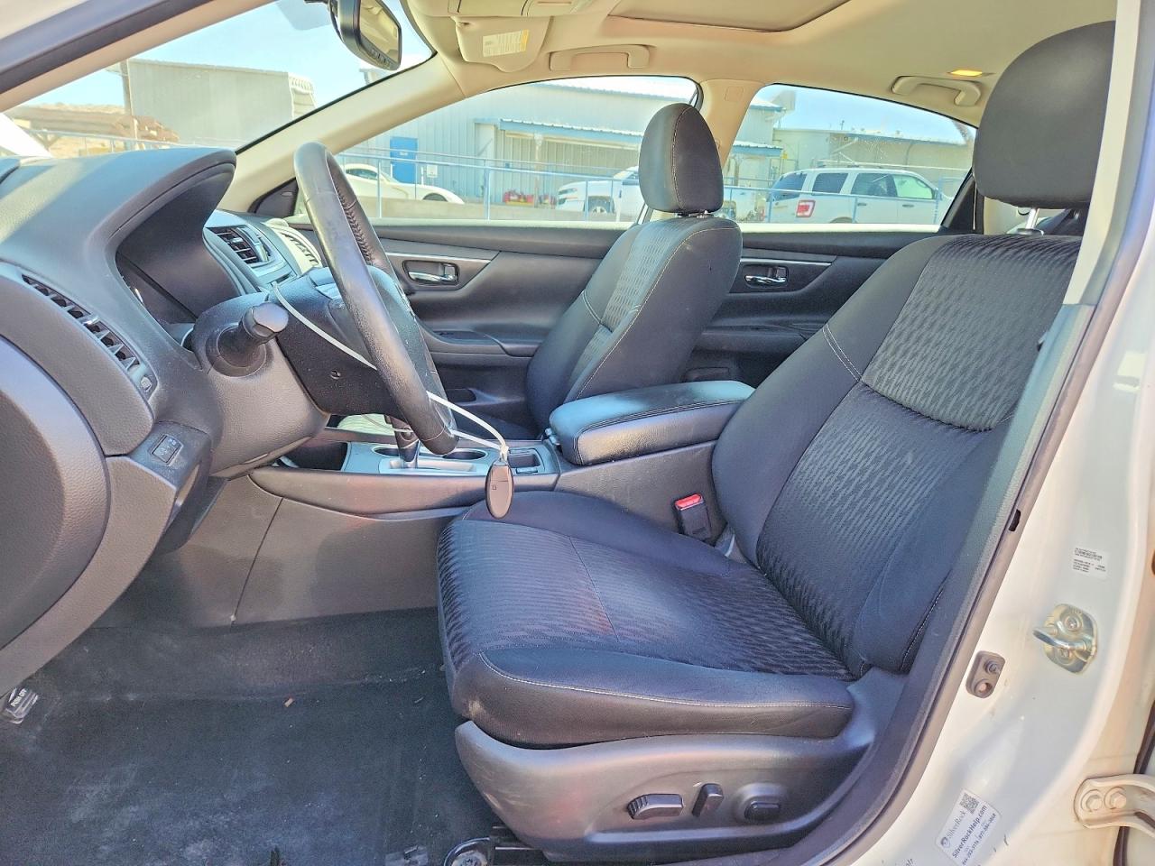 2017 NISSAN ALTIMA 2.5 SV photo 13