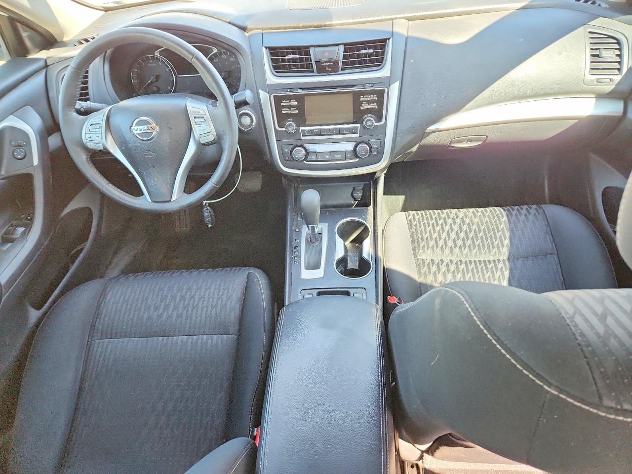 2017 NISSAN ALTIMA 2.5 SV photo 15