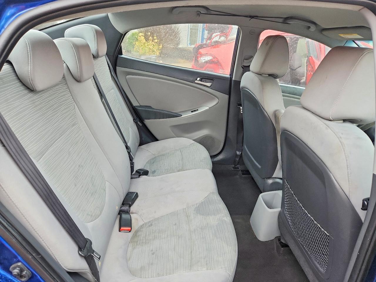 2016 HYUNDAI ACCENT SE photo 19