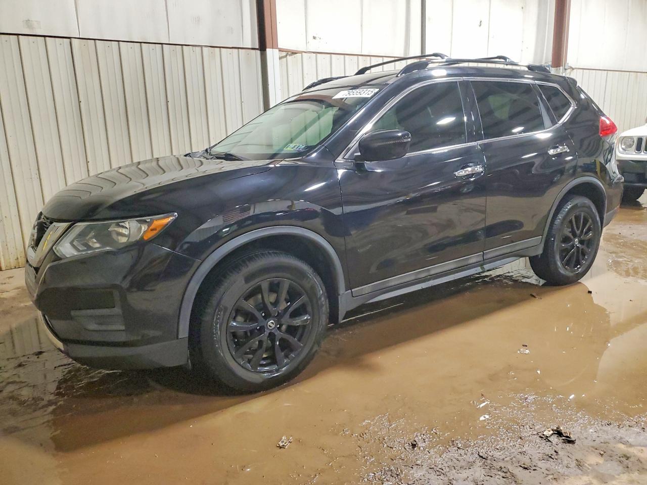 2017 NISSAN ROGUE