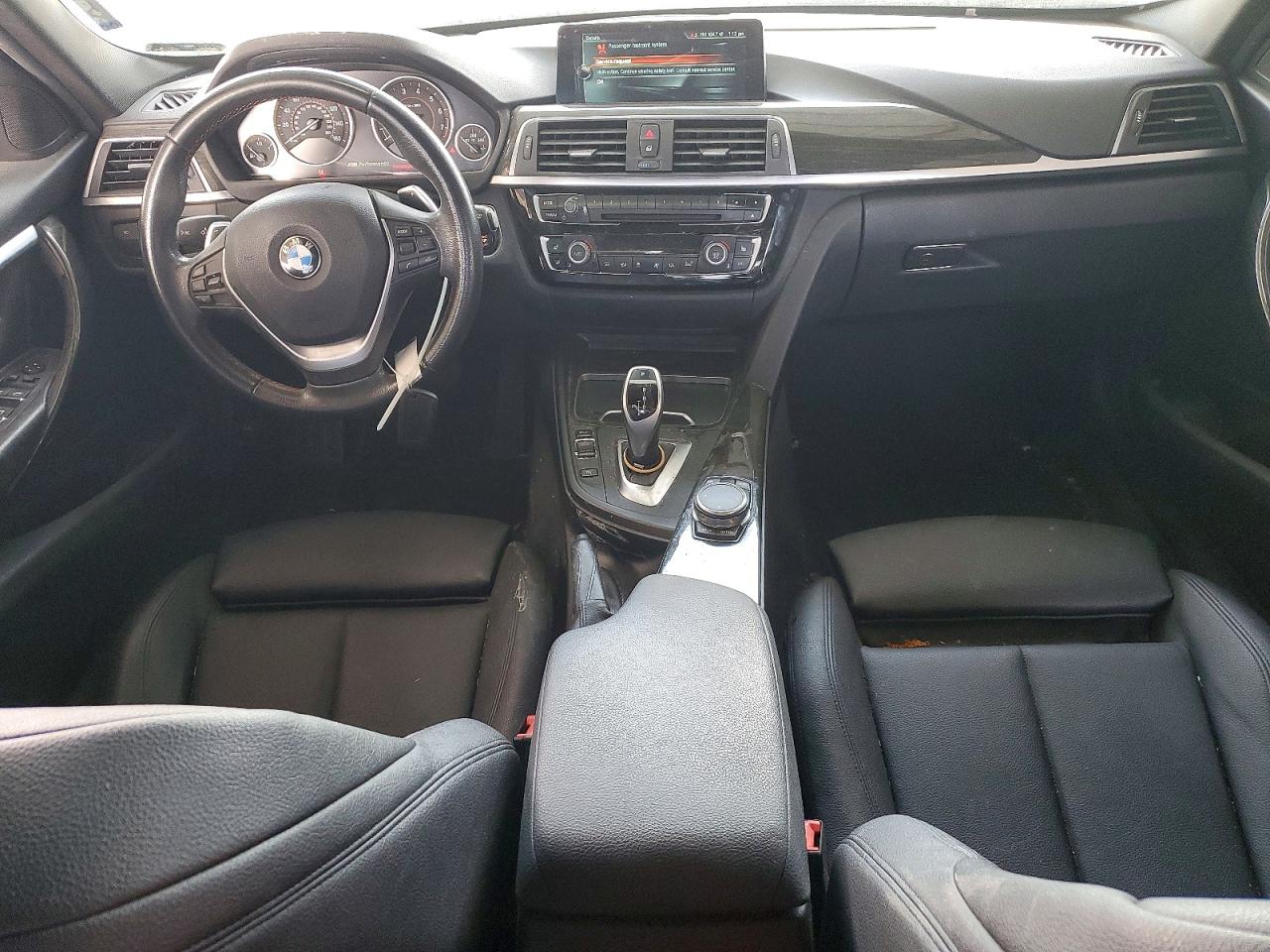 2017 BMW 330 I photo 15